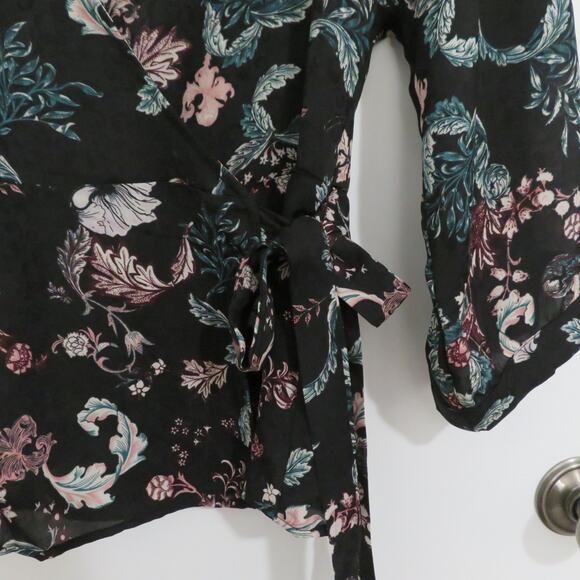 Vila Womens Sz XS Black Pink Green Floral Faux Wrap Blouse V Neck Top - Picture 5 of 6